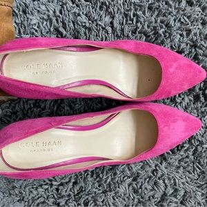 MOVING SALE Excellent Condition cole haan pink suede pumps
